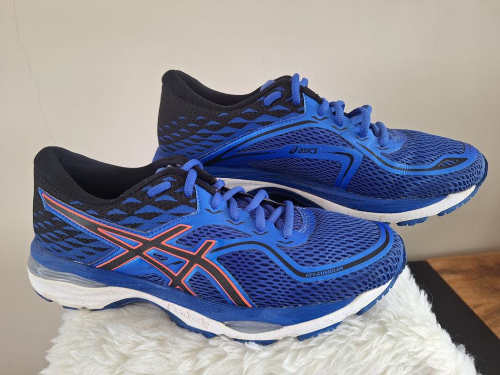 ASICIS hardloopschoenen maat 40 (8,5), Sport en Fitness, Loopsport en Atletiek, Hardloopschoenen, Ophalen of Verzenden, Zo goed als nieuw