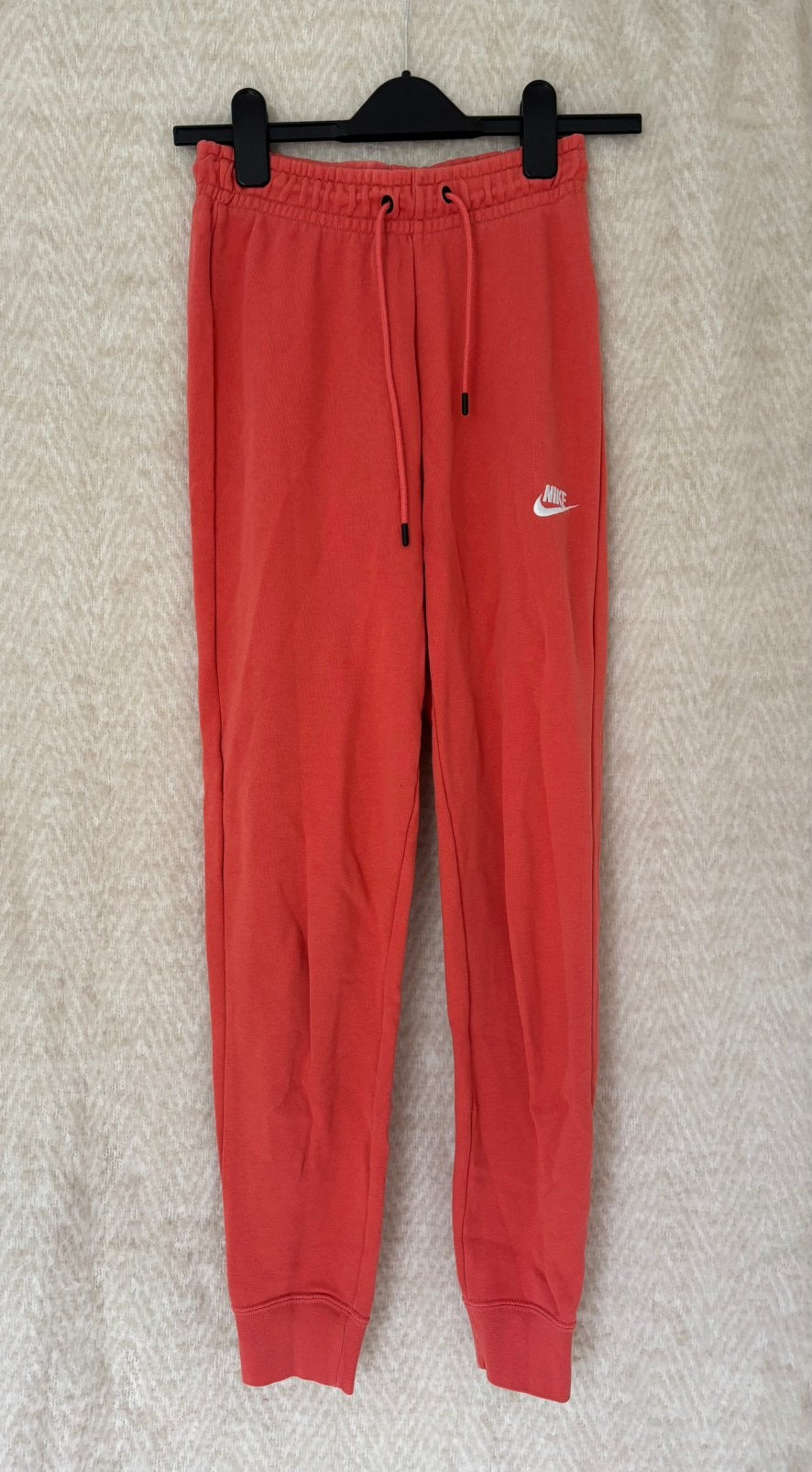Nike jogging- trainingsbroek Koraalrood / Oranje, Overige typen, Oranje, Ophalen of Verzenden, Maat 34 (XS) of kleiner