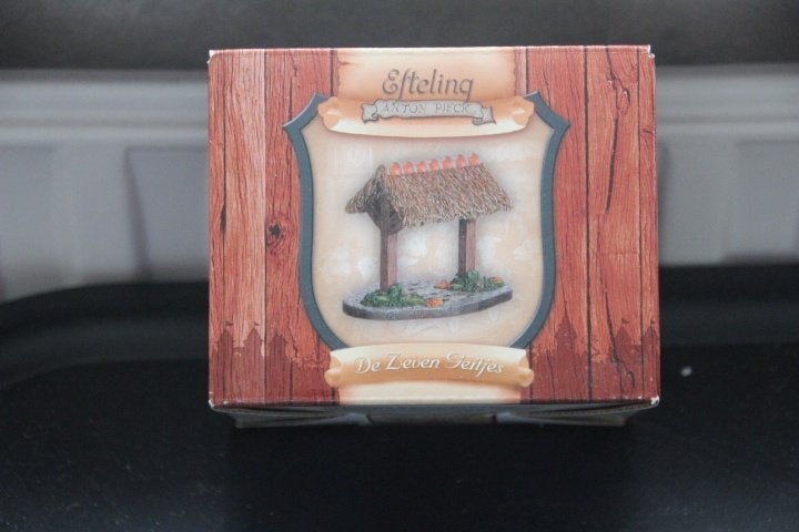 luville Efteling huisje de zeven geitjes poort, Verzamelen, Efteling, Ophalen of Verzenden, Nieuw, Beeldje of Poppetje