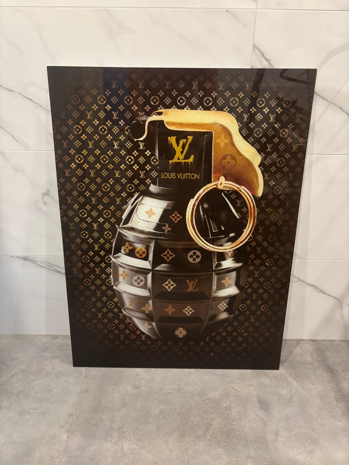 Louis vuitton plexiglas schilderij, Huis en Inrichting, Woonaccessoires | Schilderijen, Tekeningen en Foto's, Ophalen, Zo goed als nieuw