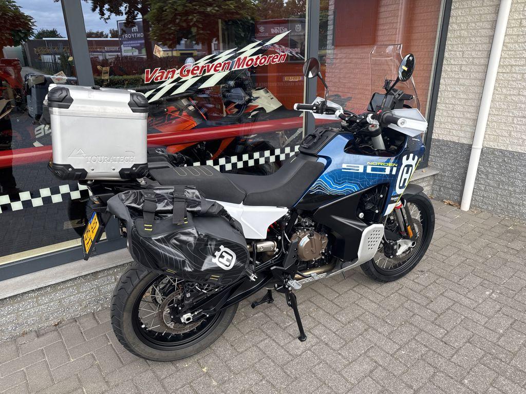 HUSQVARNA 901 NORDEN EXPEDITION 2023, Bedrijf, Toermotor