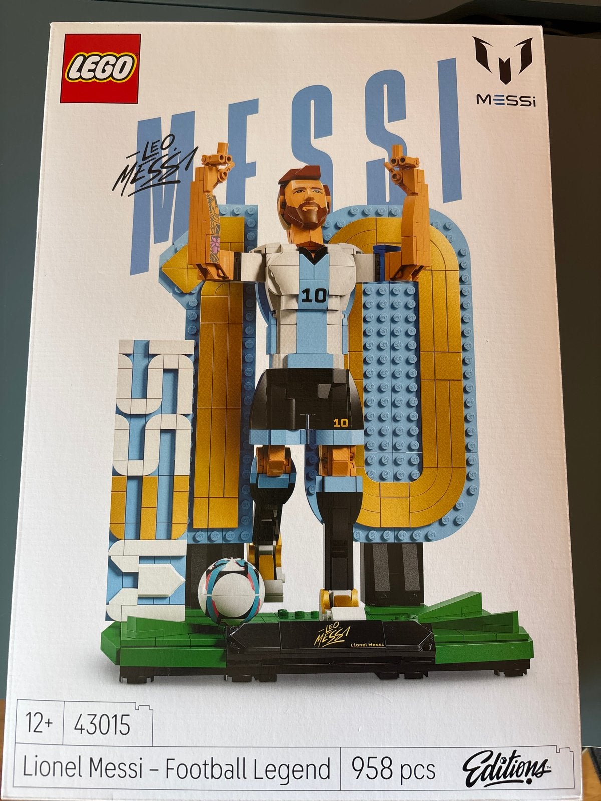 LEGO Lionel Messi - Football Legend 43015 nieuw in doos, Ophalen of Verzenden, Nieuw, Overige merken