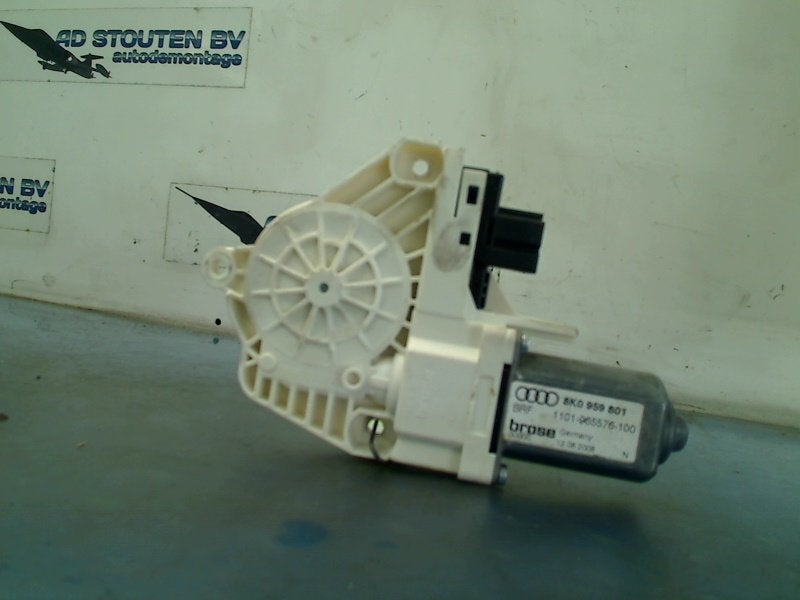 Motor Raammechaniek Links Voor Audi A4 Avant (B8) 8K0959801, Gebruikt, Auto-Union-Straße  1, Ingolstadt 85057, , Duitsland, Info@audi.de