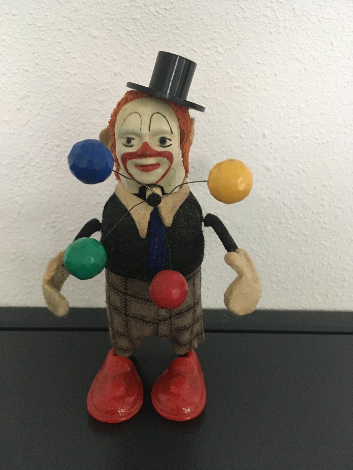 Schuco clown met ballen, Ophalen of Verzenden