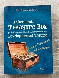 A Therapeutic Treasure Box for Devolopment trauma, Boeken, Studieboeken en Cursussen, Niet van toepassing, Nieuw, Ophalen of Verzenden