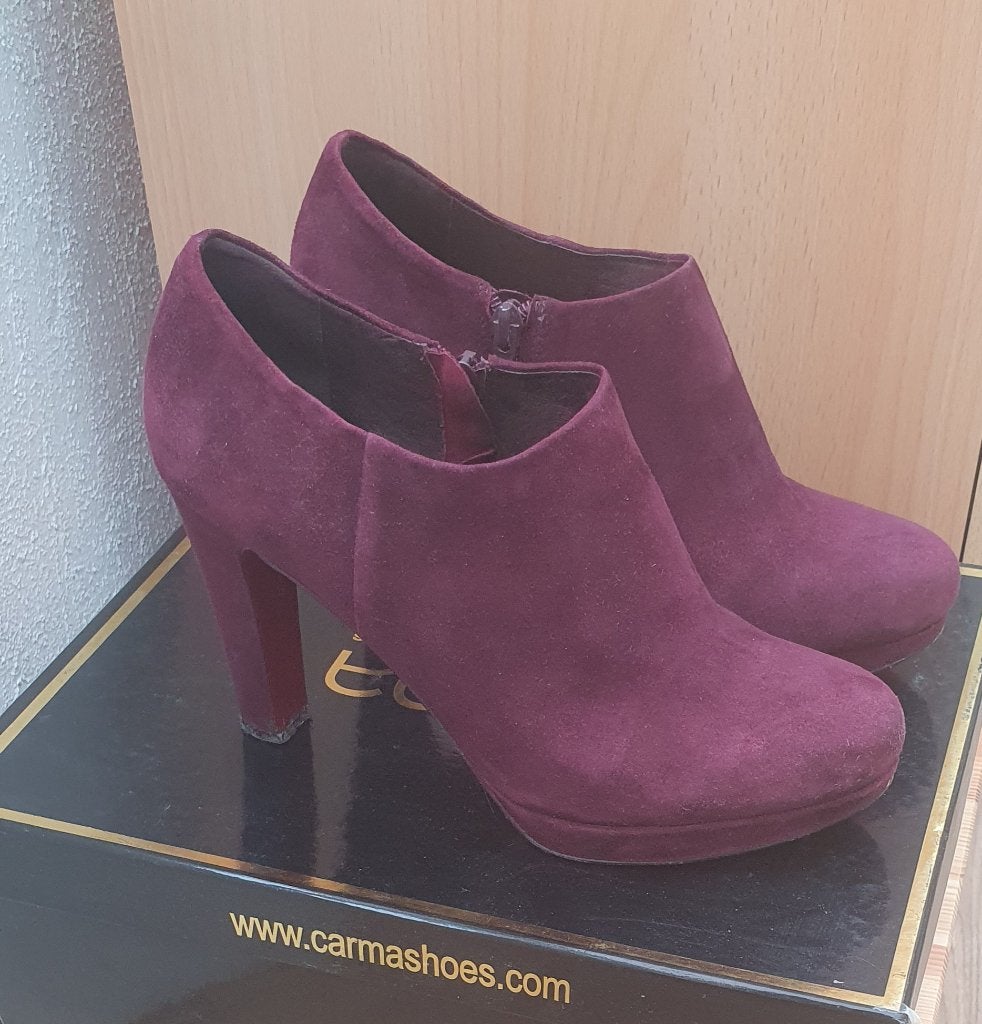 Carma bordeaux leren korte laarsjes - Zo goed als nieuw, Lage of Enkellaarzen, Ophalen of Verzenden, Zo goed als nieuw, Carma