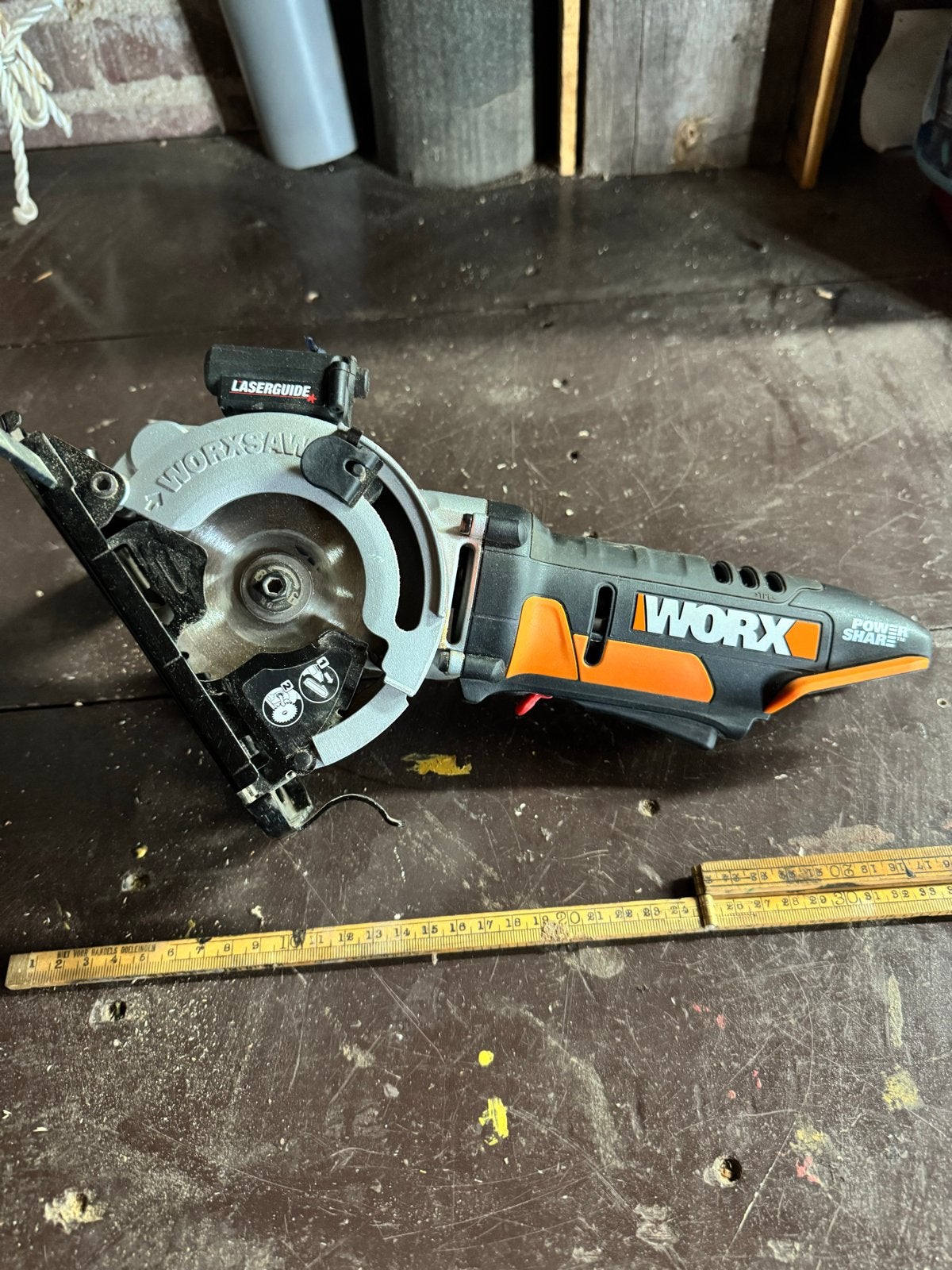 Worx Powershare Cirkelzaag met Laserguide, Ophalen, Gebruikt, Cirkelzaag, 30 tot 70 mm