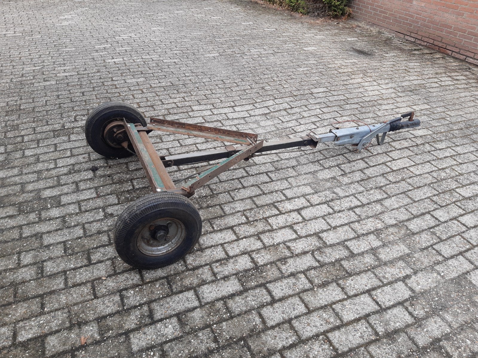 onderstel geremde aanhanger, Ophalen
