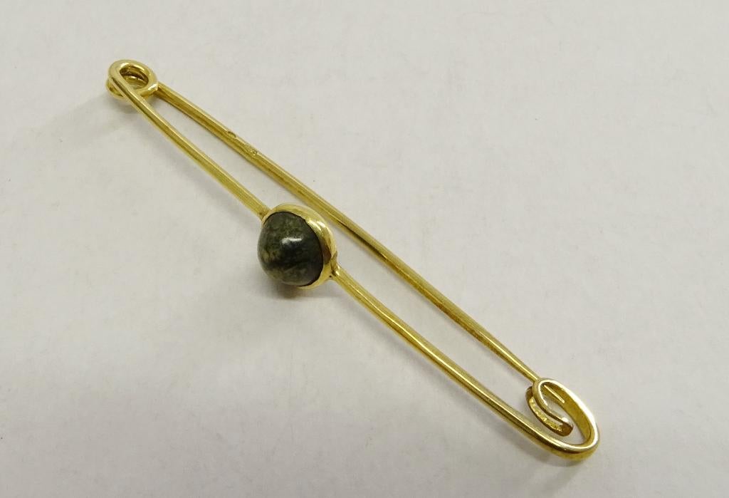 Goud antieke staaf-broche met Jaspis/Agaat steen ~ brochette, Sieraden, Tassen en Uiterlijk, Antieke sieraden, Ophalen of Verzenden