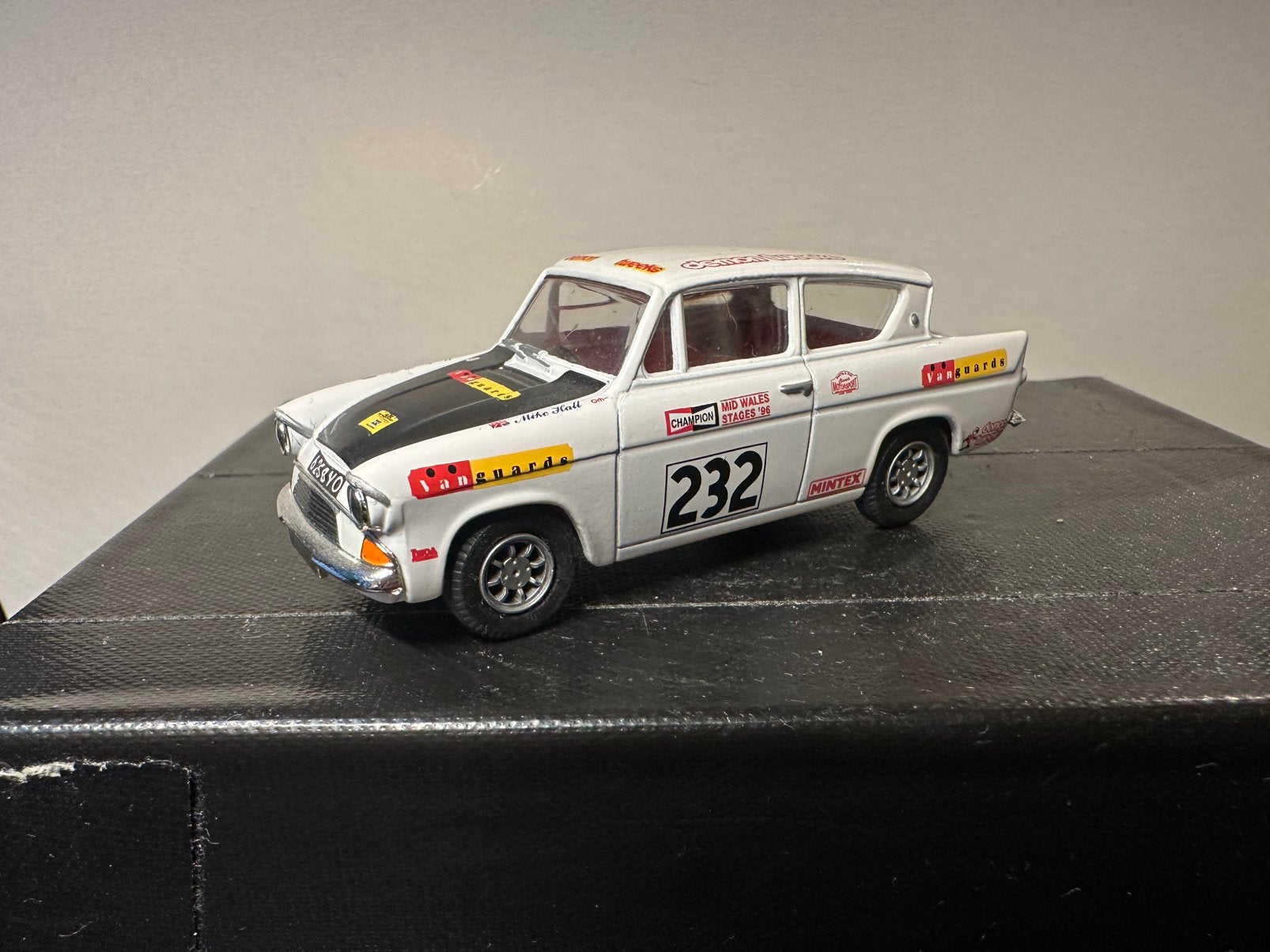 Ford Anglia “Allardette”  Vanguards, Ophalen of Verzenden, Zo goed als nieuw, Auto, Overige merken