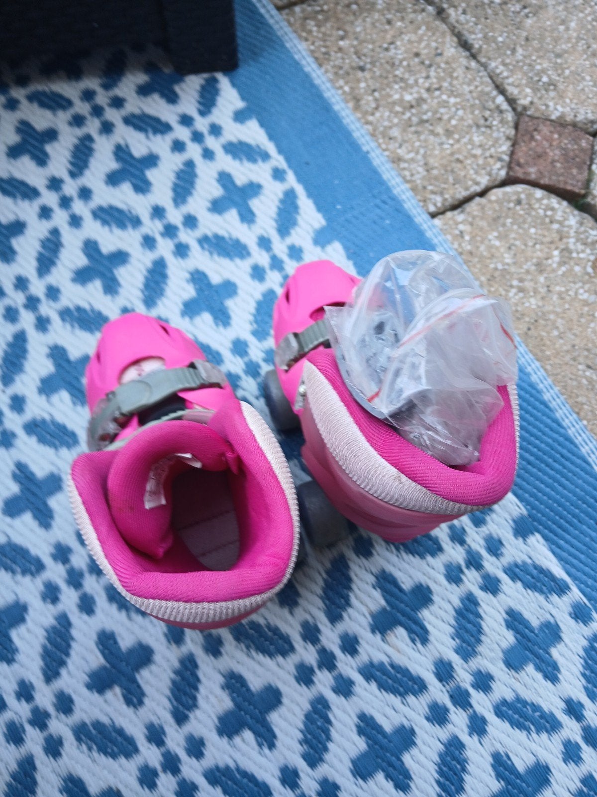 Roze verstelbare rolschaatsen maat 27-31, Kinderen en Baby's, Speelgoed | Buiten | Rolschaatsen, Ophalen, Verstelbaar, Gebruikt