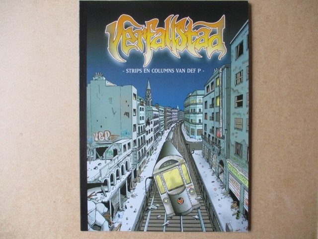 adv11388 verfallstad, Eén stripboek, Ophalen, Gelezen