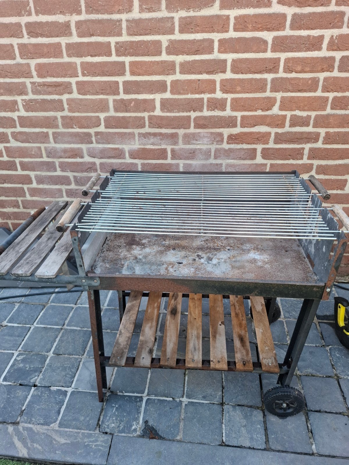 Barbecue ( BBQ), Ophalen, Gebruikt