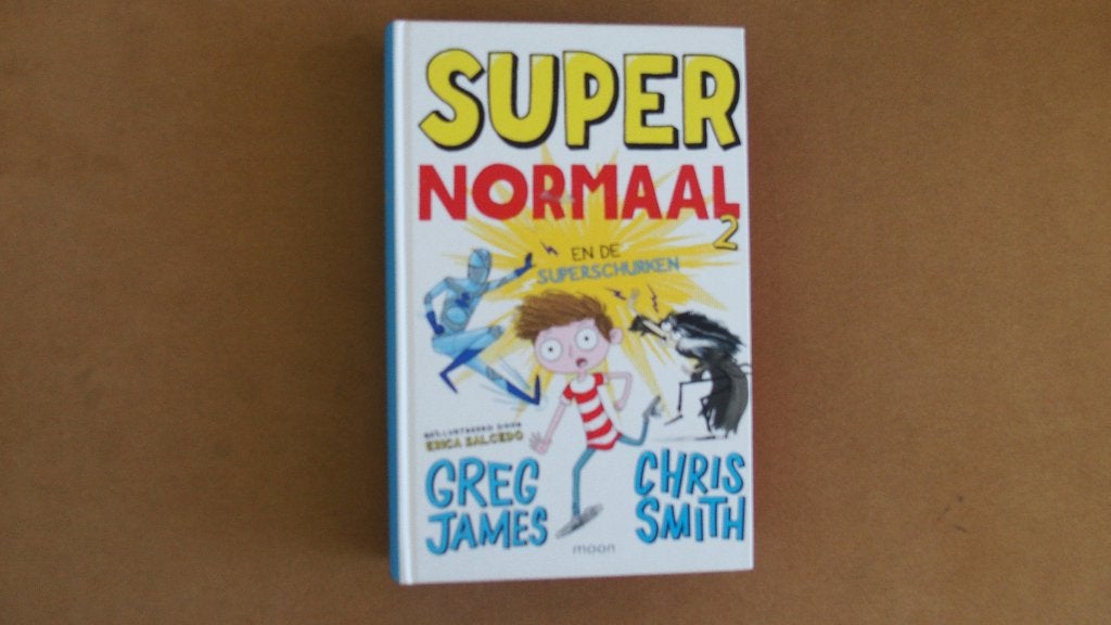 Super Normaal en de superschurken, Boeken, Ophalen of Verzenden, Nieuw, Greg James & Chris Smith