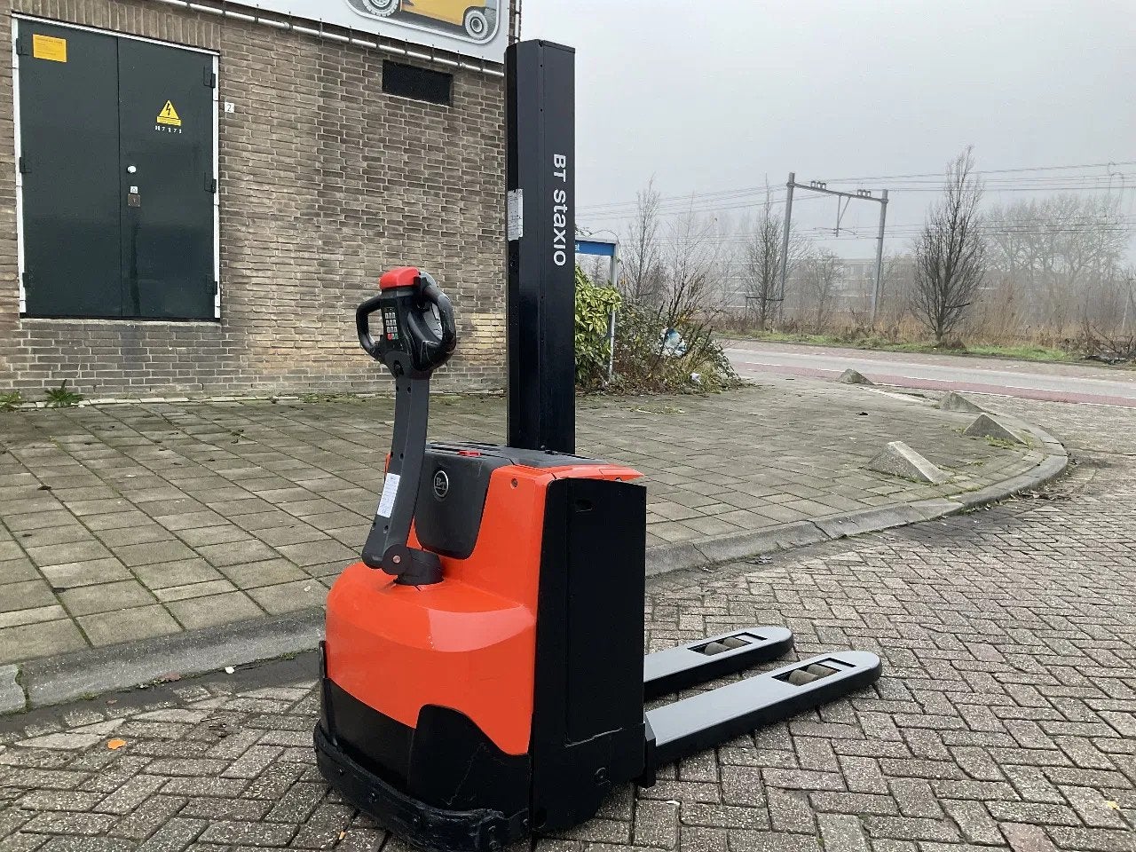 Toyota BT SWE080L 2000KG 1.58METER STAPELAAR / HEFTRUCK, Stapelaar, Toyota BT, Overige aandrijving, Marconistraat 2
3133KL  Vlaardingen, NL
