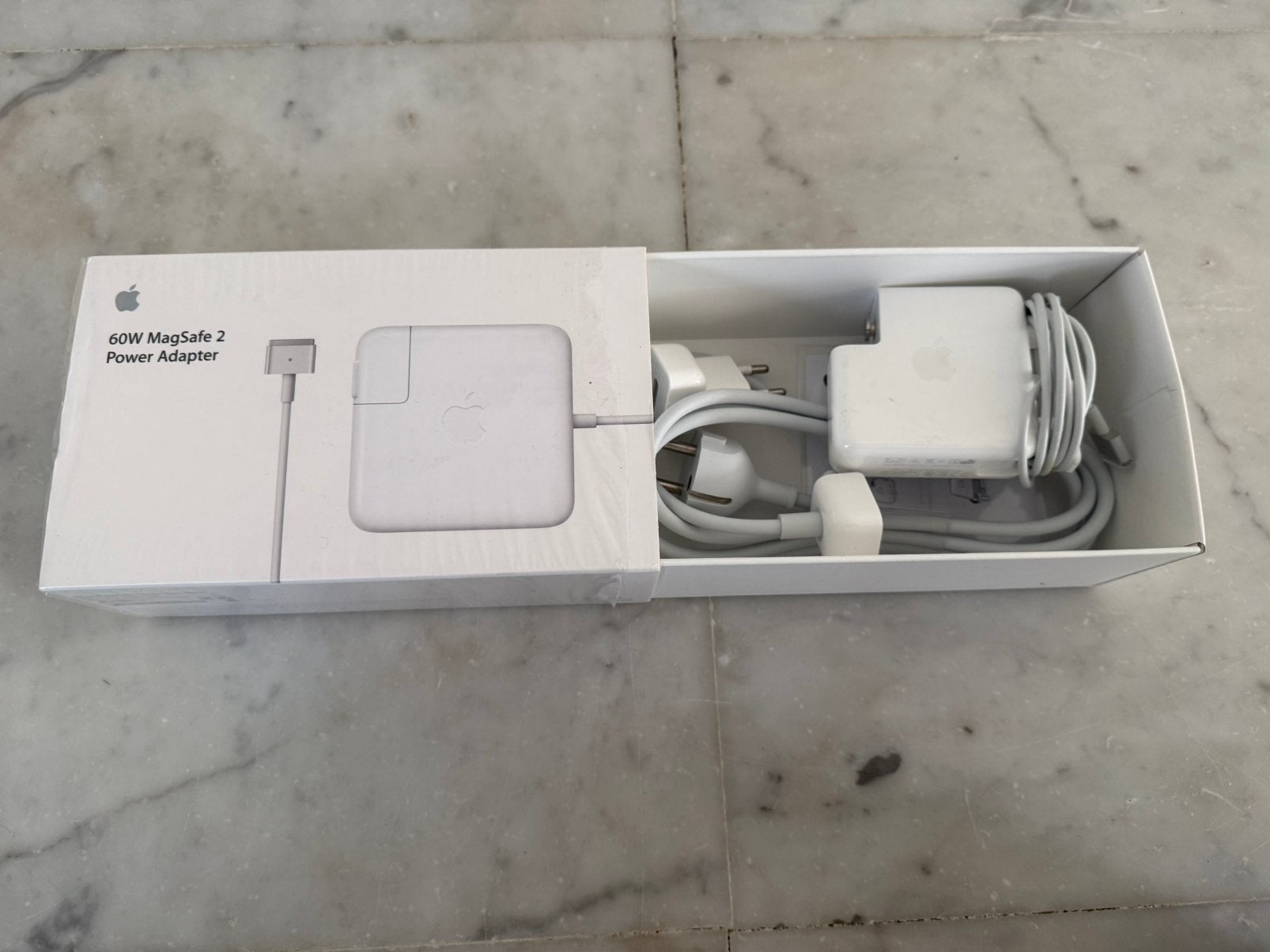 60W MagSafe 2 Power Adapter., Computers en Software, Laptop-opladers, Ophalen of Verzenden, Gebruikt