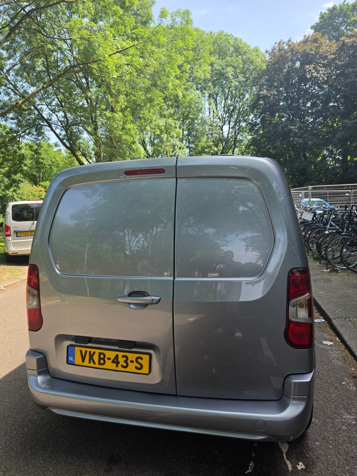 Peugeot Partner 1.5 Bluehdi 75pk 650kg 2021 Grijs, Voorwielaandrijving, Stof, 1295 kg, 4 cilinders