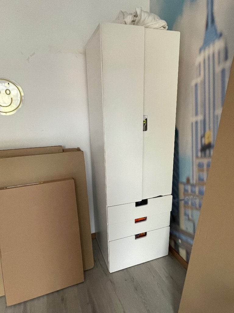 IKEA kledingkast SMÅSTAD / PLATSA, Kinderen en Baby's, Kinderkamer | Commodes en Kasten, Ophalen, Gebruikt, 50 tot 70 cm, 105 cm of meer
