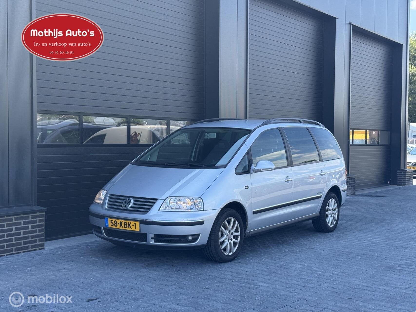 Volkswagen Sharan 1.9 TDI Highline DSG Automaat, Auto's, 4 cilinders, 1657 kg, 116 pk, 14 km/l