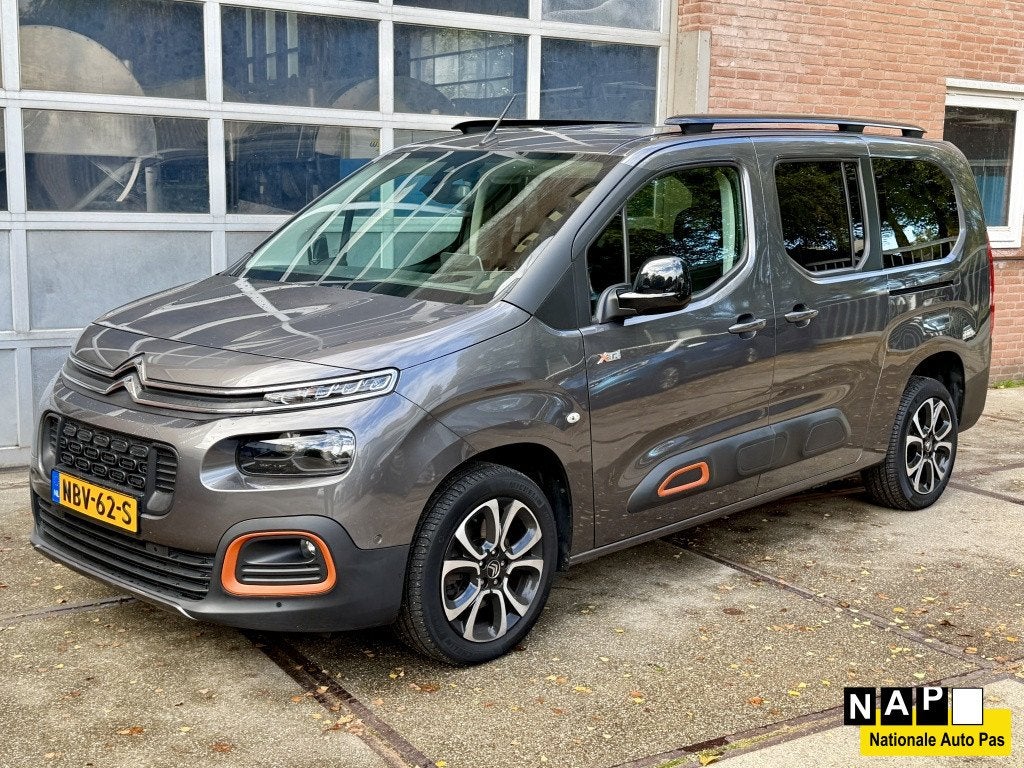 Citroen Berlingo XL 1.2 130PK Shine XTR 7persAutomaat,Cruise, Auto's, Automaat, Stof, Gebruikt, Zwart