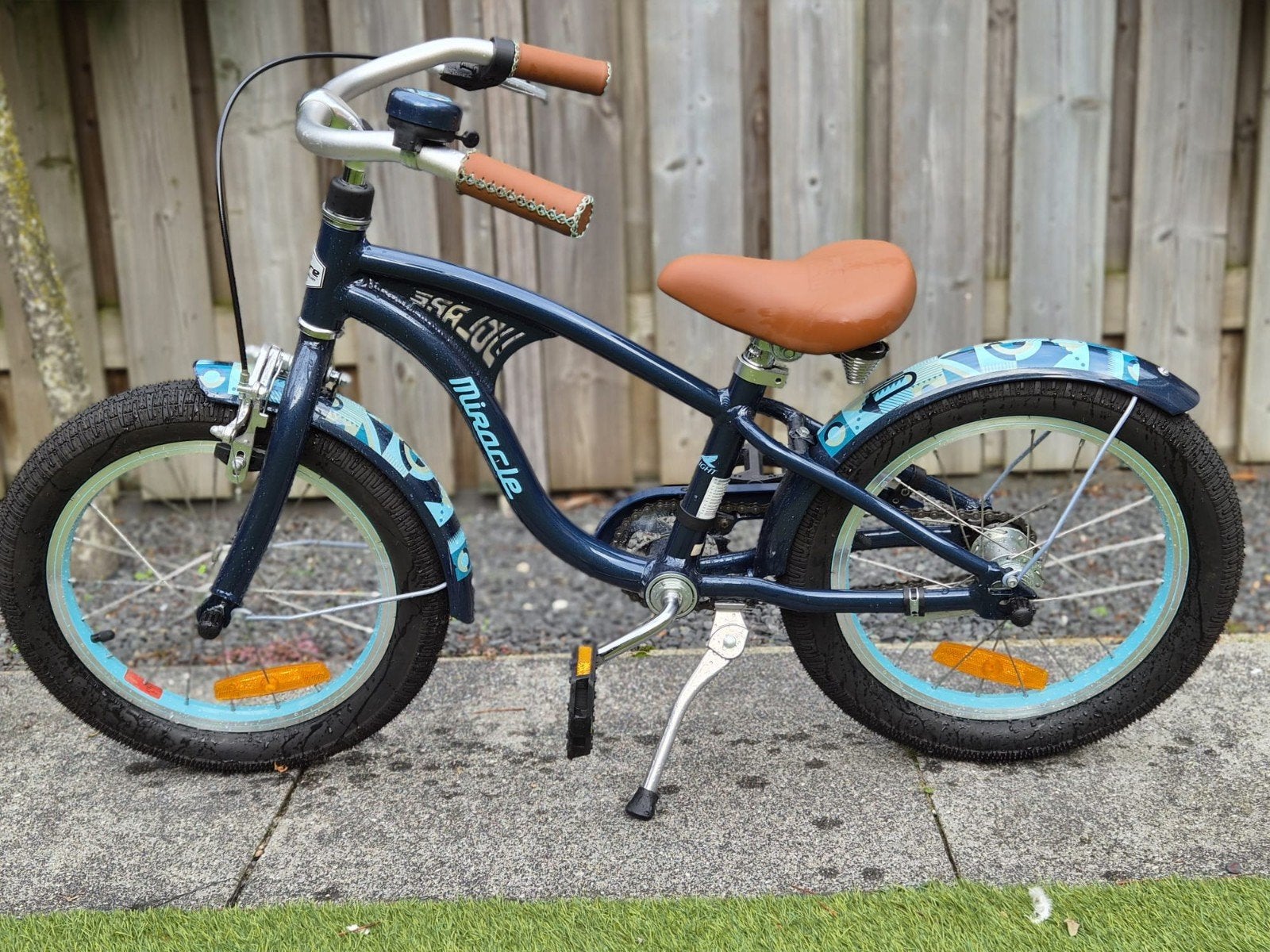 Volare Miracle Kinderfiets 16inch - Zo goed als nieuw, Ophalen, 16 tot 20 inch, Velgrem, Volare