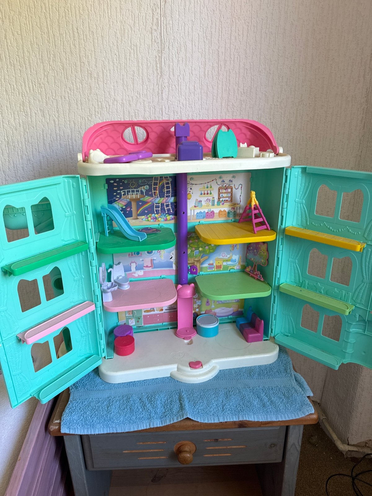 Polly Pocket speelhuisje - Draagbaar en compleet, Ophalen of Verzenden, Gebruikt, Overige typen
