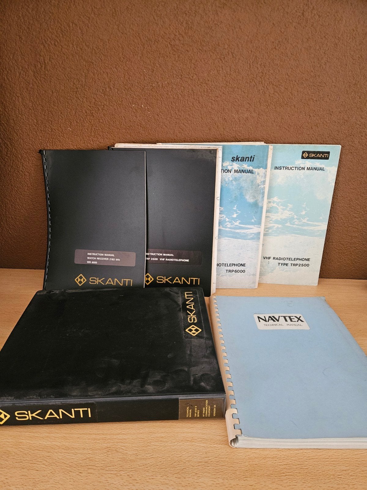 Skanti en Navtex technische handleidingen, Ophalen of Verzenden, Gelezen, Elektrotechniek, Skanti / Navtex