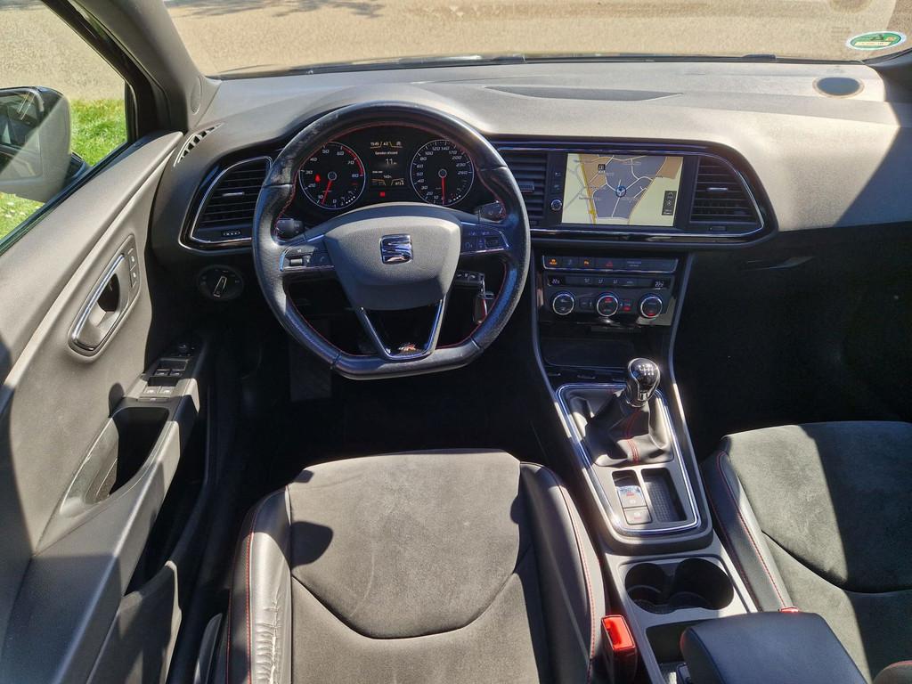 Seat Leon 1.4 EcoTSI FR, Pano, Carplay, Cruise, Navi, Auto's, Seat, 1141 kg, Parkeersensor, Gebruikt, 4 cilinders
