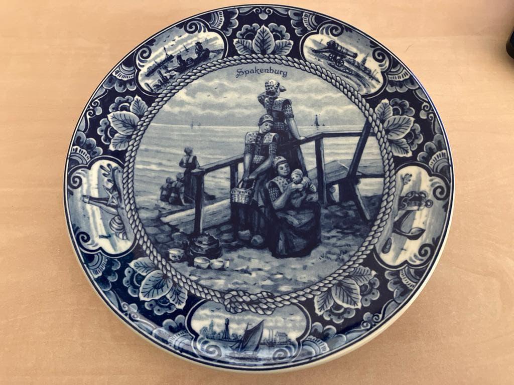 Delfts Blauw Wandbord Spakenburg - Rondom de Zuiderzee, Ophalen of Verzenden