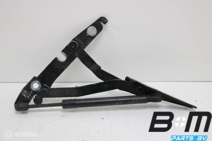 Achterklepscharnier rechts Audi A4 B7 8E5827302G, Gebruikt