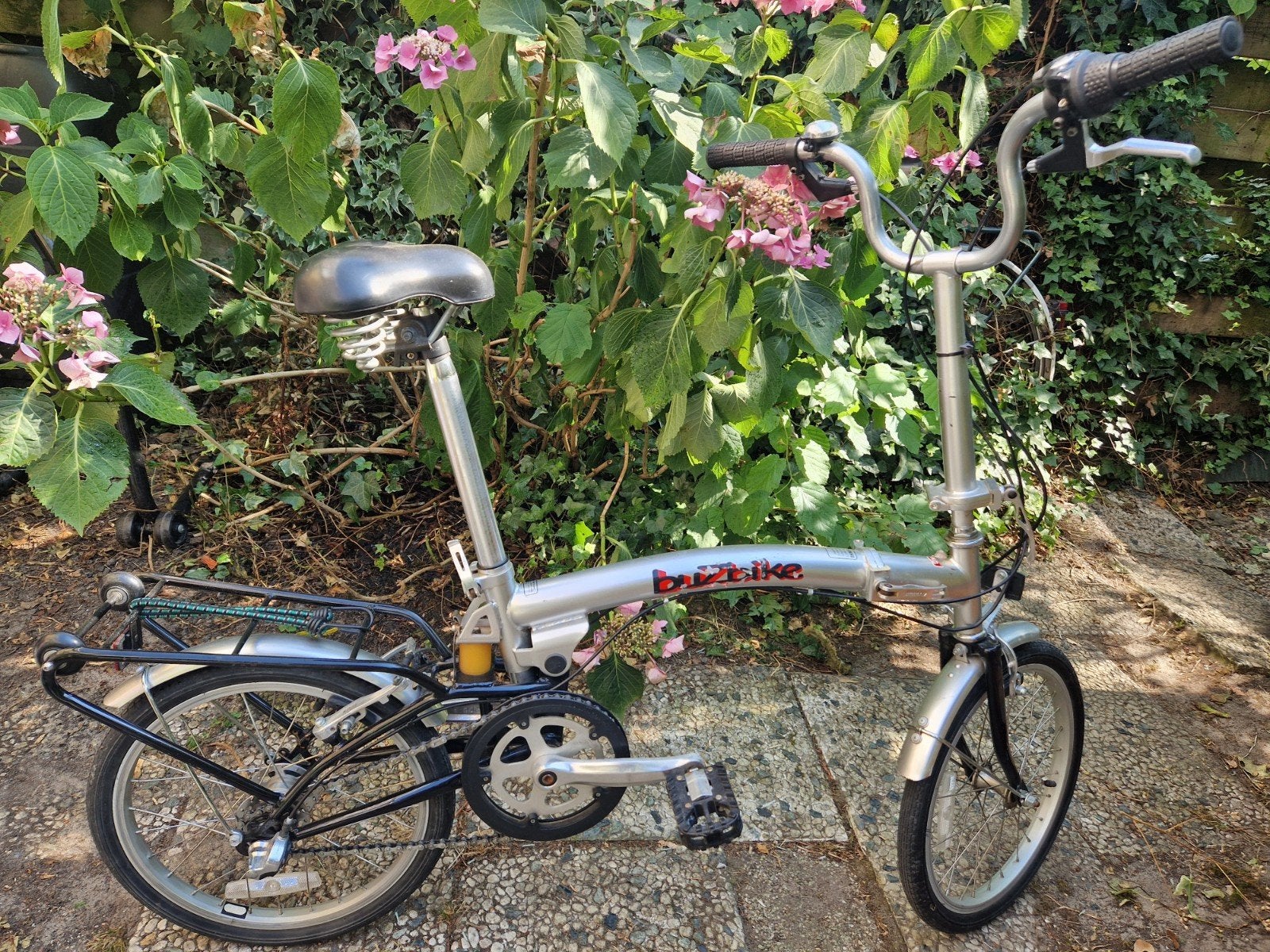 Buzz Bike vouwfiets - Compact en handig, Overige merken, 20 inch of meer, Gebruikt, Velgrem