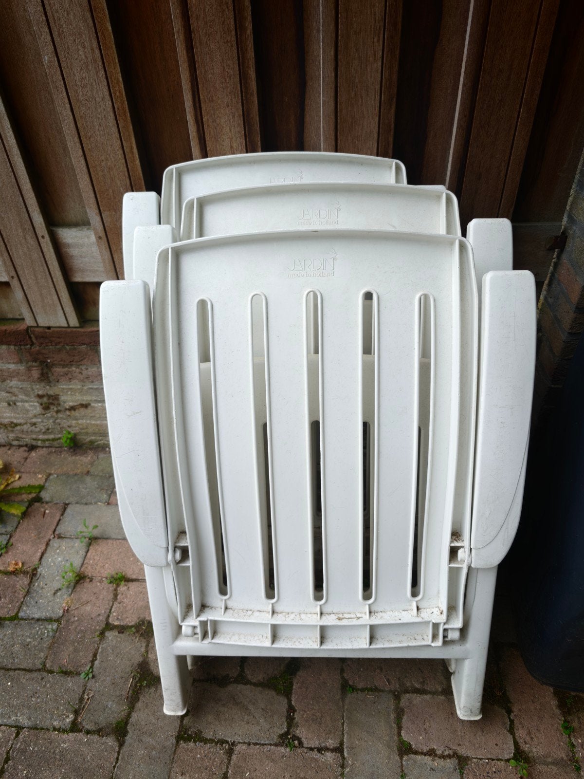 GRATIS: 3 x jardin stoel, Ophalen, Kunststof