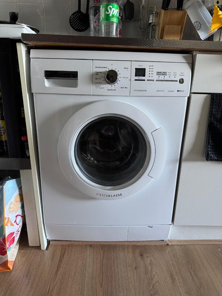 Siemens Wasmachine WM14E396NL/19, Witgoed en Apparatuur, Wasmachines, Ophalen, 1200 tot 1600 toeren, 4 tot 6 kg, Zo goed als nieuw