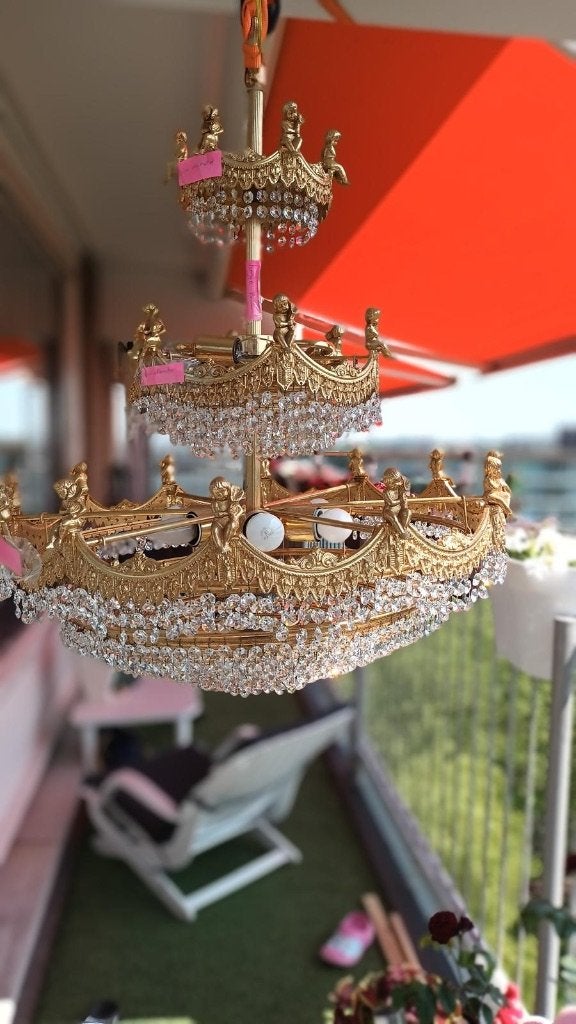 Gouden kroonluchter met kristallen en engeltjes, Ophalen, E27 (groot), Zo goed als nieuw, Glas