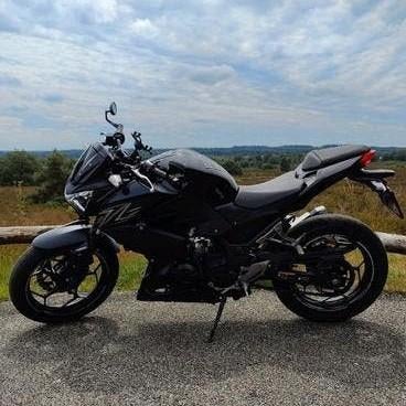 Kawasaki Z300 in topstaat!, Motoren, 2 cilinders, Particulier, Minimaal motorrijbewijs A2, ABS
