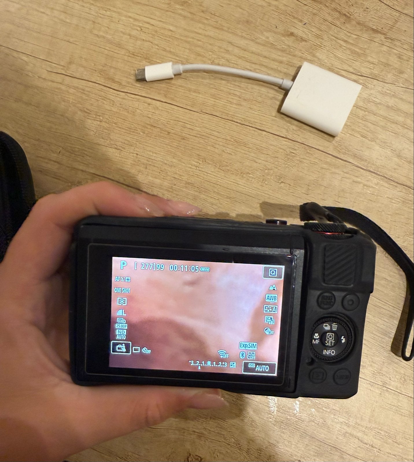 Canon gx7 mark 3 compactcamera met accessoires en hoesje, Ophalen, Canon, Zo goed als nieuw, Compactcamera