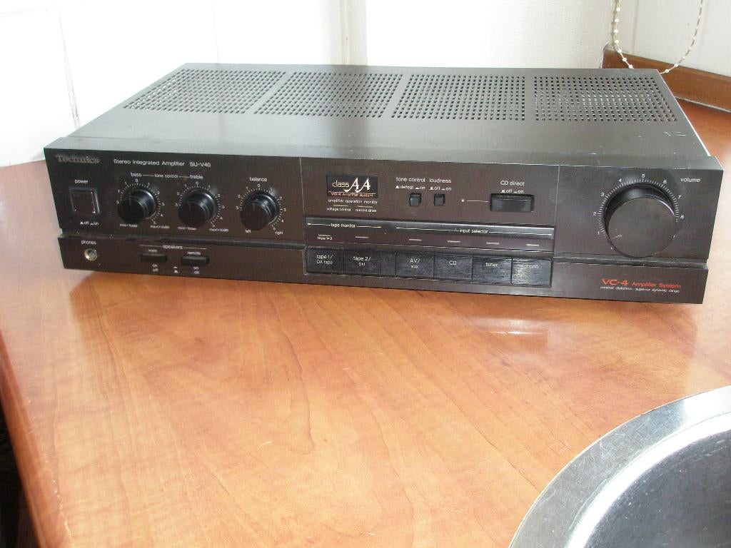 Technics SU-V40 versterker, Overige merken, Gebruikt, Ophalen of Verzenden, 60 tot 120 watt