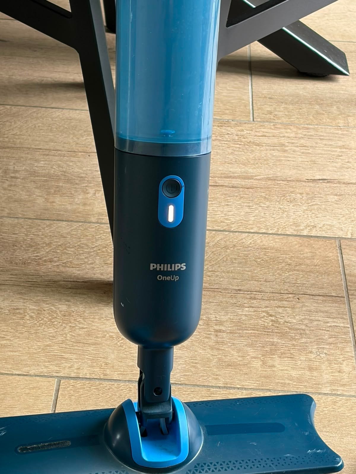 Philips OneUp Spray Mop met extra dweildoeken, Ophalen
