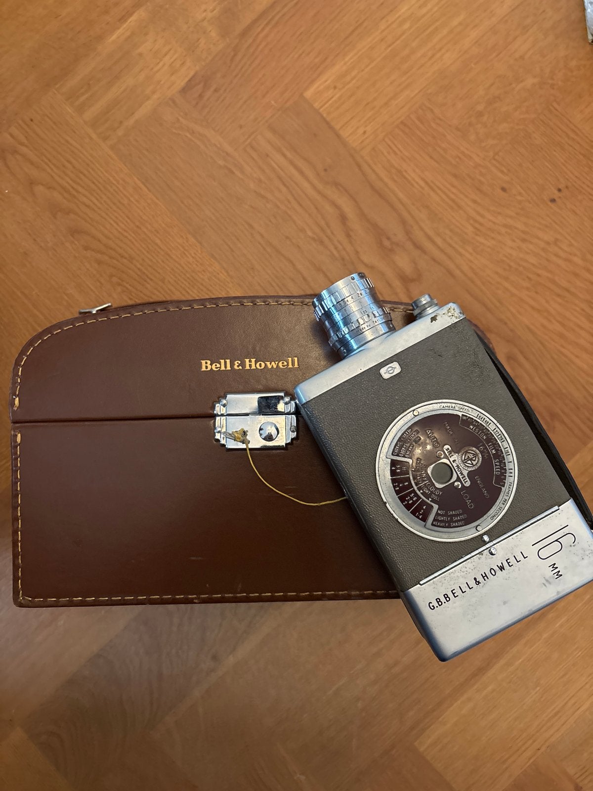 Vintage Bell & Howell 16mm filmcamera met koffer, Ophalen, Overige soorten, Camera