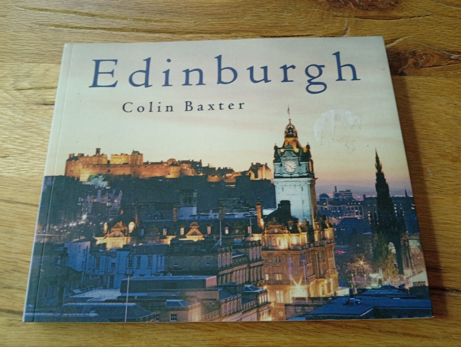 Edinburgh Boek - Colin Baxter - Reisgids Schotland, Europa, Ophalen of Verzenden, Reisgids of -boek, Colin Baxter