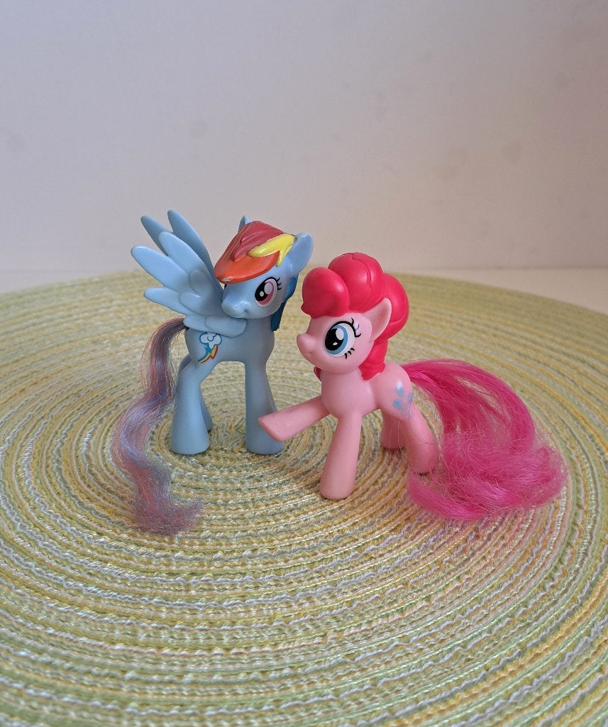 My Little Pony - Rainbow Dash & Pinkie Pie figuurtjes, Ophalen of Verzenden, Gebruikt