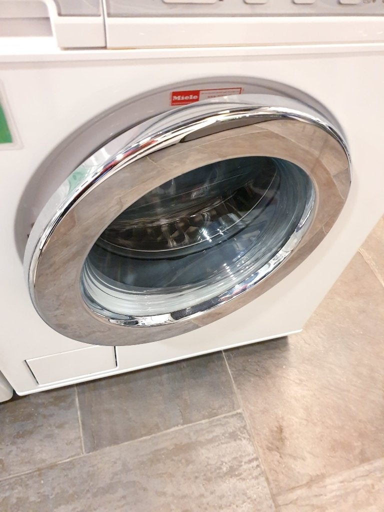 Wasmachine Miele 6kg️️️ ️️️ A++ INC GARANTIE, Ophalen, 1200 tot 1600 toeren, 4 tot 6 kg, Zo goed als nieuw