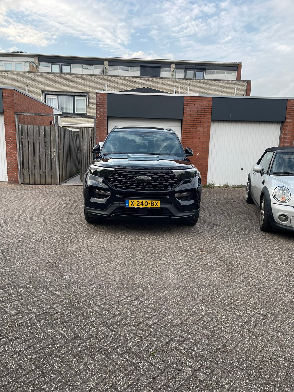 Ford Explorer ST 3.0 V6 EcoBoost 457 PK Full Options, Auto's, Ford, Automaat, 457 pk, Zwart, 2441 kg