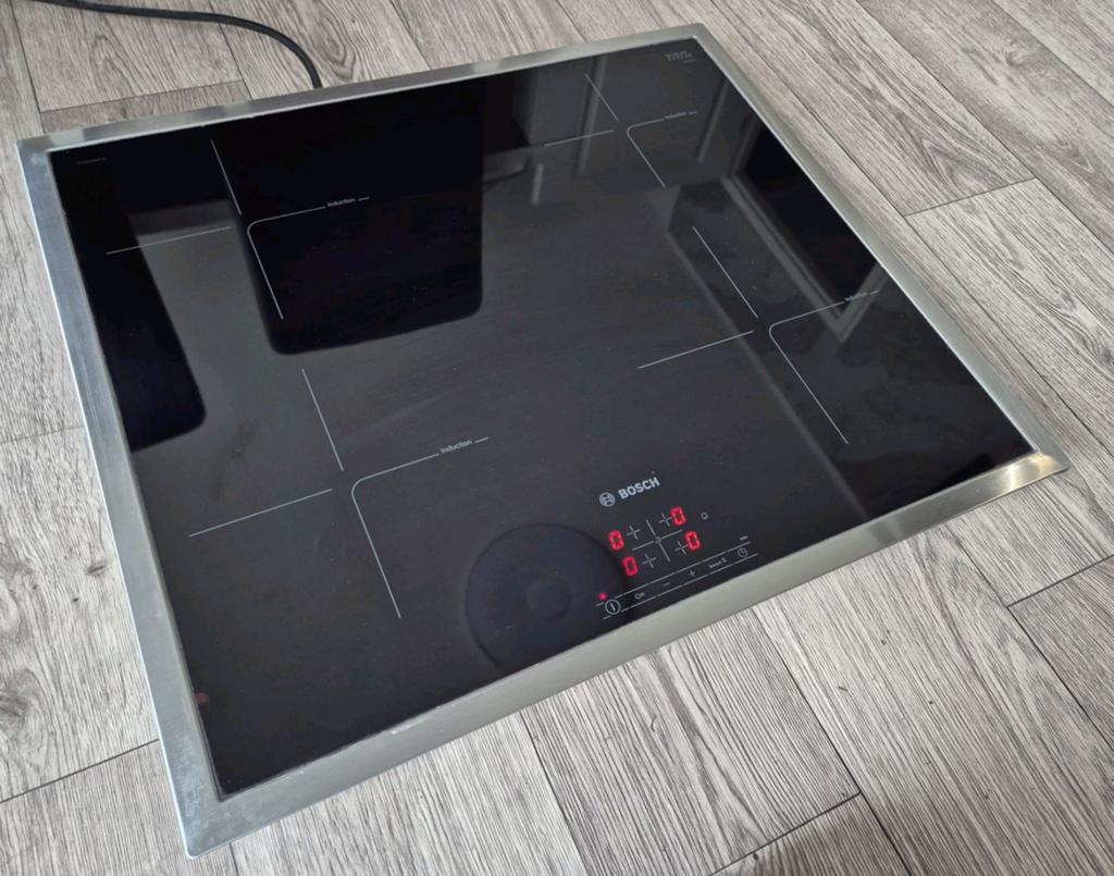 BOSCH inbouw inductie kookplaat ( nette staat), Witgoed en Apparatuur, Ophalen, 4 kookzones, Zo goed als nieuw, Energieklasse A of zuiniger