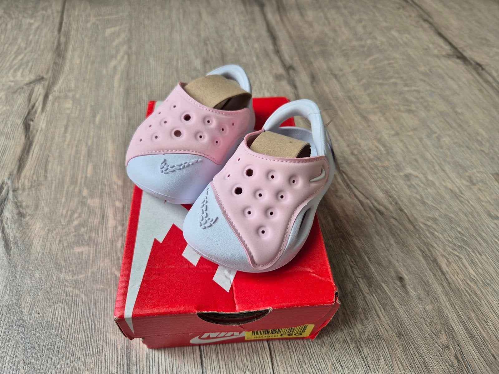 nike roze schoentjes maatje 17 nieuw, Kinderen en Baby's, Babykleding | Schoentjes en Sokjes, Schoentjes, Meisje, Nieuw, Ophalen of Verzenden