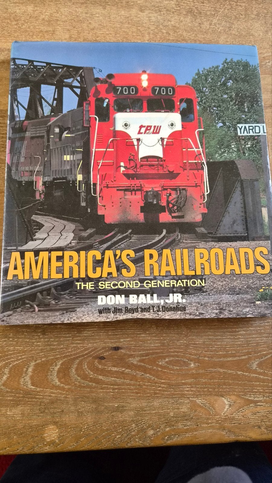America's Railroads, Ophalen of Verzenden, Zo goed als nieuw, Trein