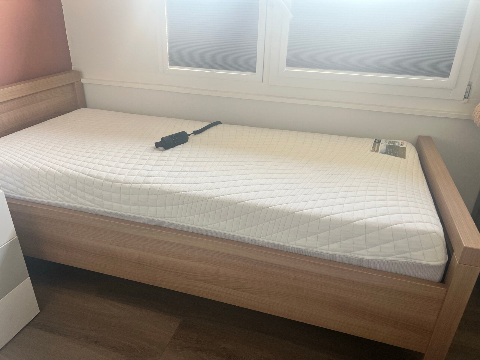 Zgan Elektrisch verstelbaar seniorenbed 90x200, Huis en Inrichting, Slaapkamer | Bedden, Ophalen, 90 cm, Eenpersoons, 200 cm