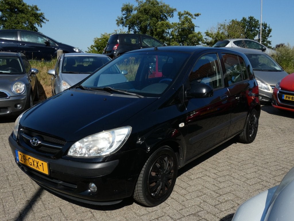Hyundai Getz 1.4i Active Airco NWE APK (bj 2008), Auto's, Hyundai, 450 kg, 4 cilinders, Zwart, Origineel Nederlands