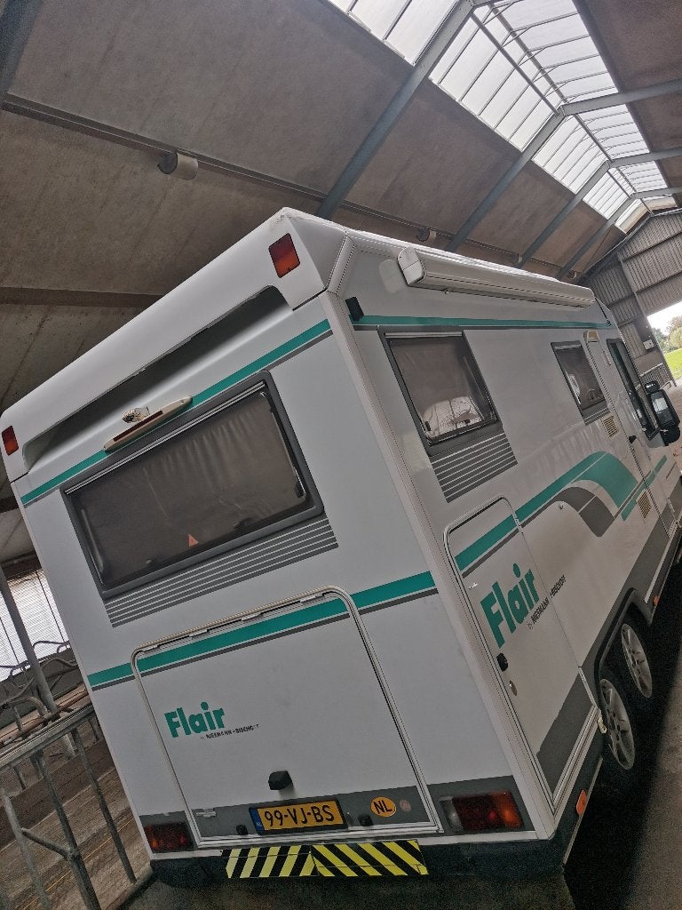 Unieke Niesmann Bisschof Flair B rijbewijs, Integraal, Chemisch toilet, Fiat, Vloeistofverwarming