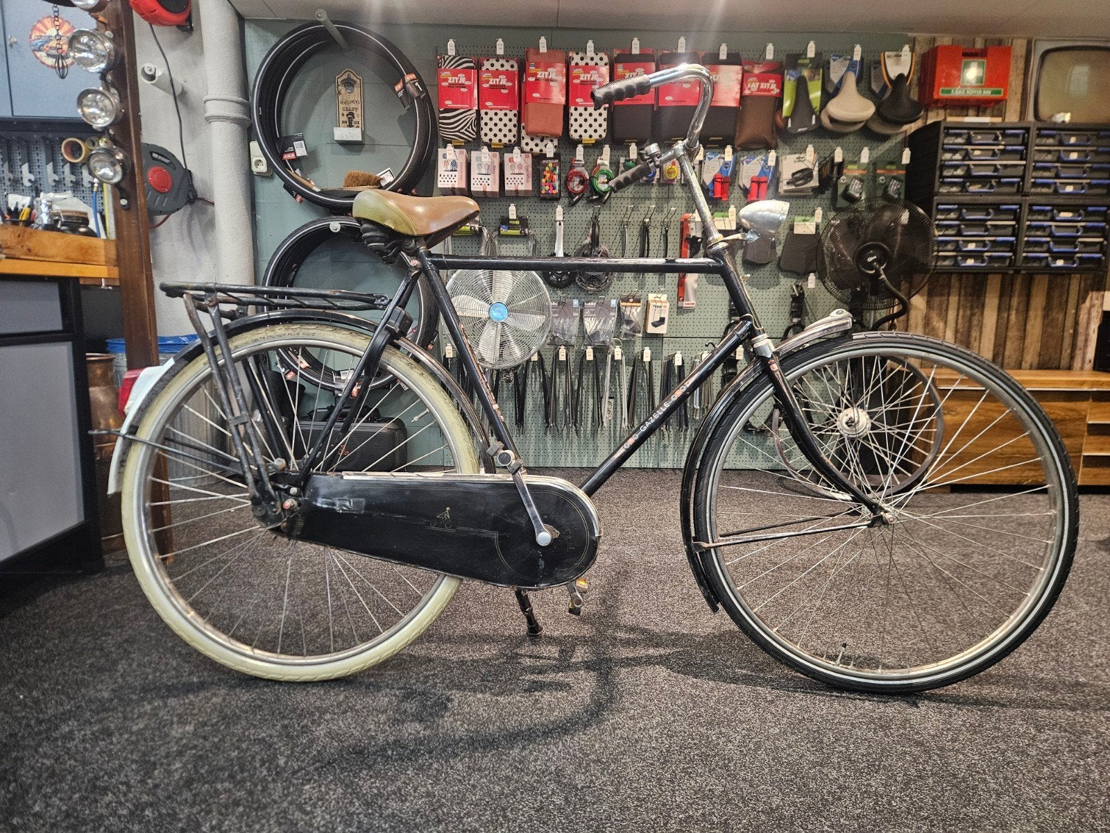 Gazelle Populair, Fietsen en Brommers, 59 cm of meer, Ophalen, Terugtraprem, Gazelle